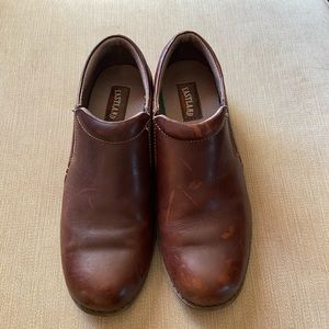 Sz10 Eastland thick leather chunky shoes.